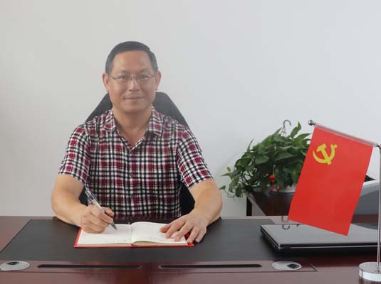 个人照.jpg