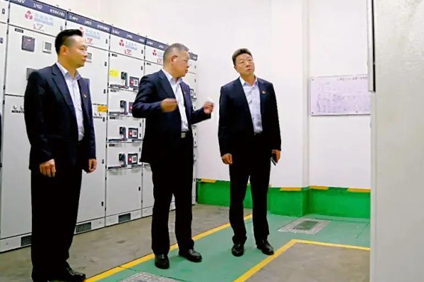 赵晖赴广晟建设走访慰问困难职工并开展安全督导检查_图3.jpg