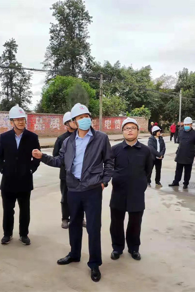 赵晖赴韶关浈江机械厂棚改项目开展安全生产督导检查.jpg