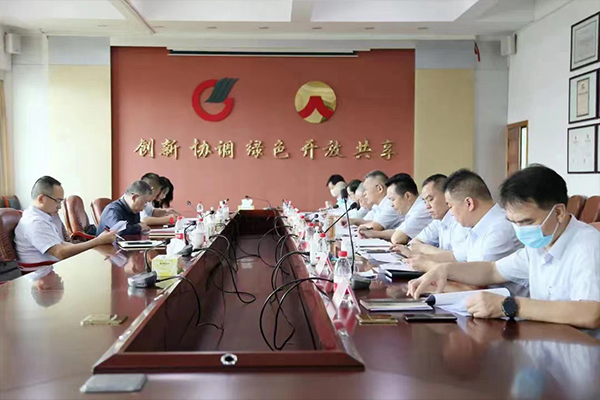 郑任发到4家工程地产板块企业开展安全生产专项督导和生产经营调研-图2.jpg