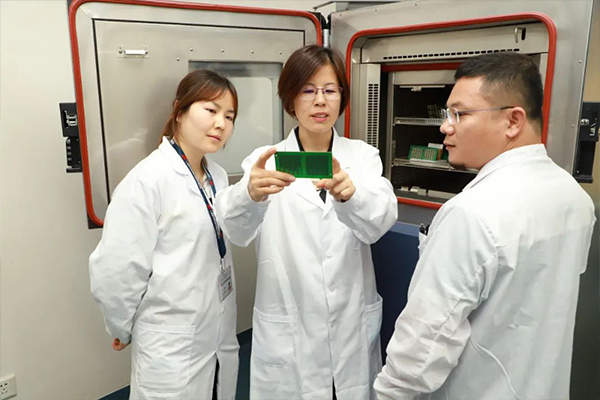 劳动最光荣 奋斗最幸福——广晟集团荣获多个国家及省级优秀集体和个人奖项-6.jpg