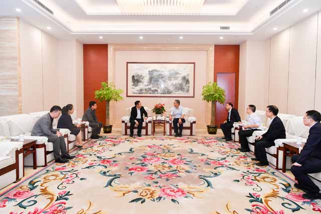 会见用友网络董事长王文京_1.jpg